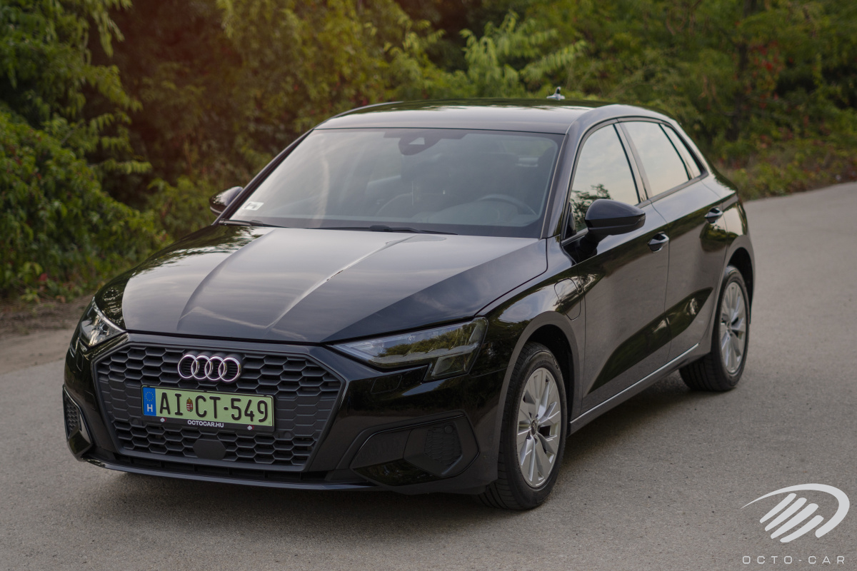 Audi A3 Sportback 40TFSIe Advanced S-tronic